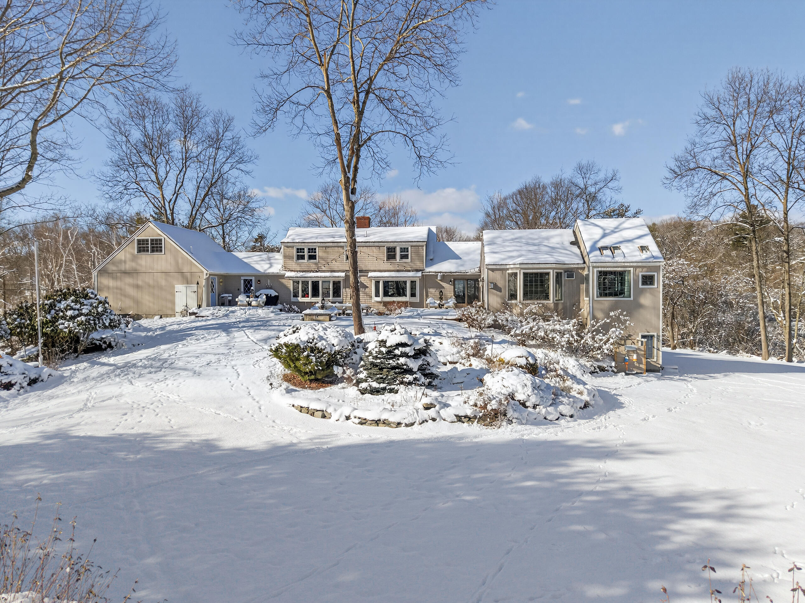 12 Kings Road York ME 03909