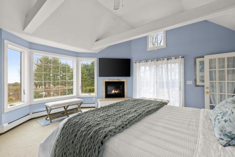 12 Kings Road York ME 03909