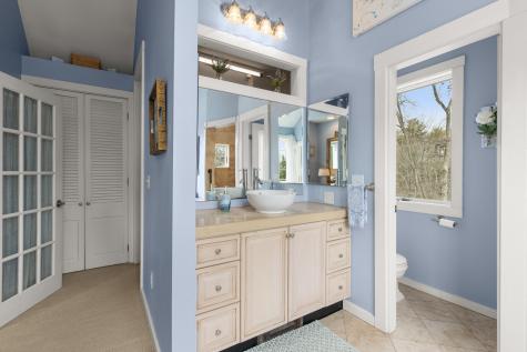 12 Kings Road York ME 03909