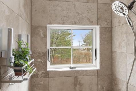 12 Kings Road York ME 03909