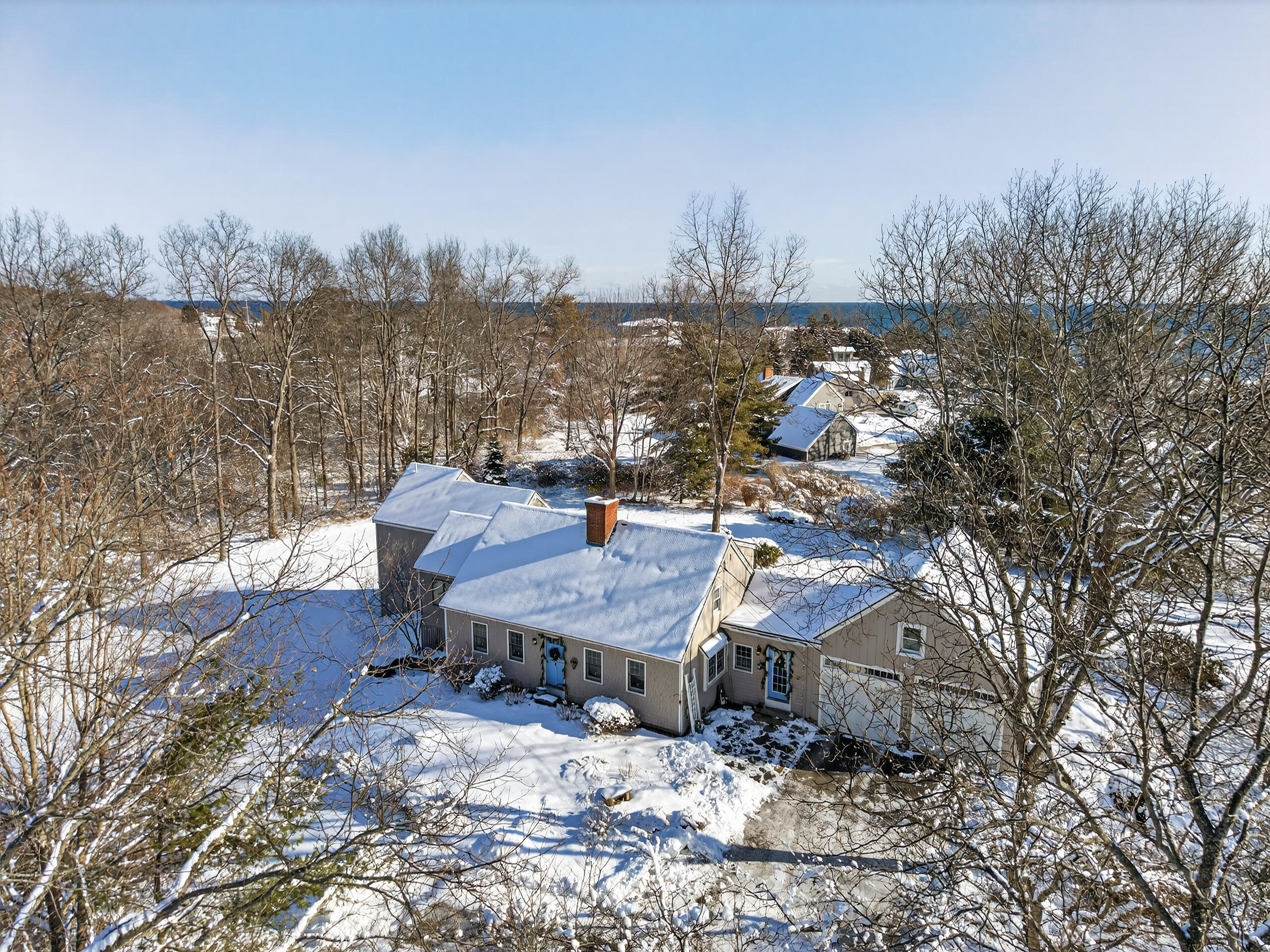 12 Kings Road York ME 03909