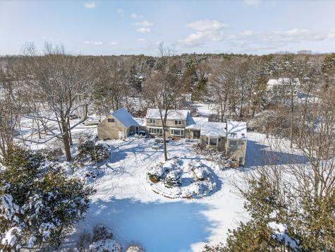 12 Kings Road York ME 03909