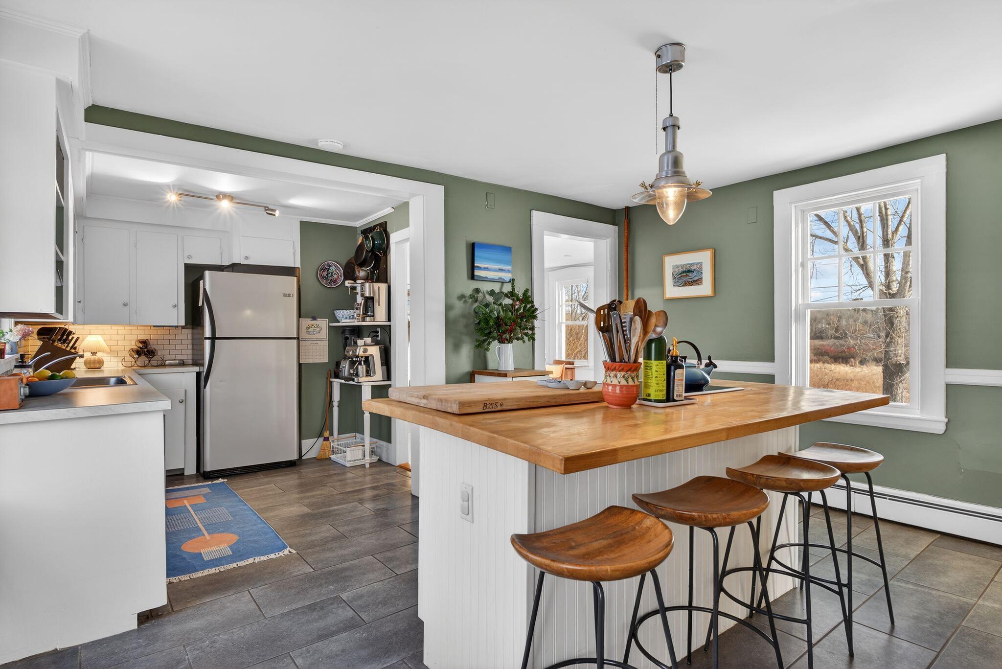 667 Sawyer Street South Portland ME 04106