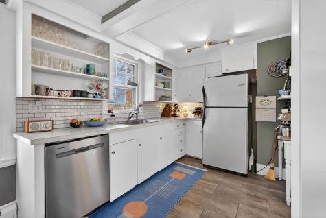 667 Sawyer Street South Portland ME 04106