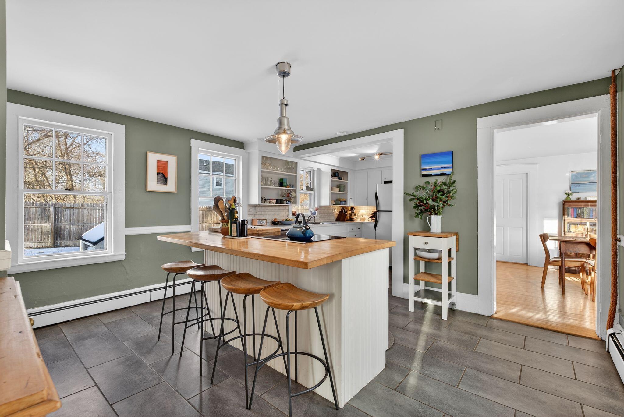 667 Sawyer Street South Portland ME 04106