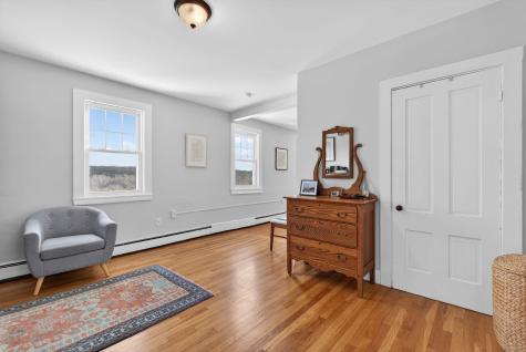 667 Sawyer Street South Portland ME 04106