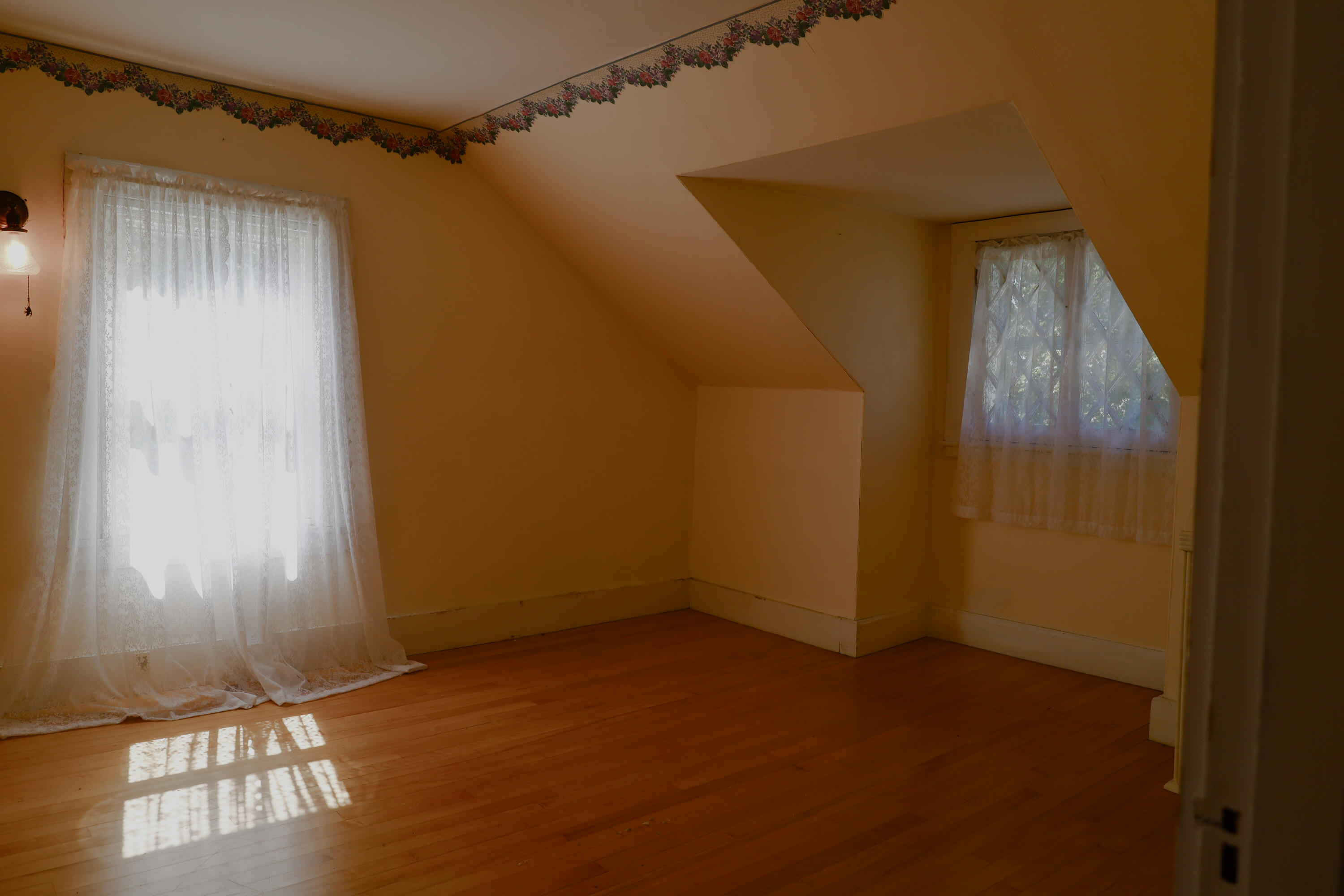 42 Thirteenth Street Bangor ME 04401