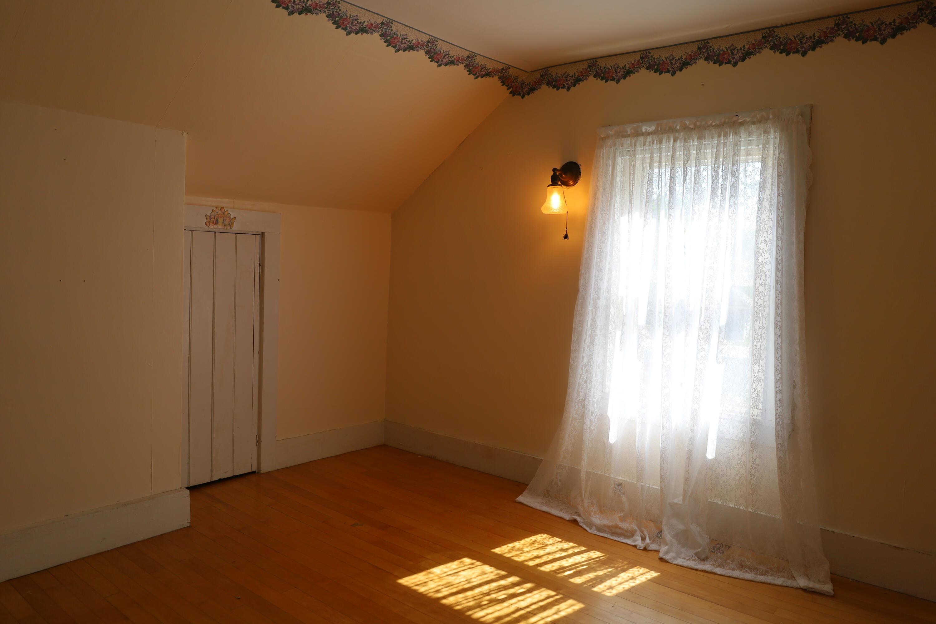 42 Thirteenth Street Bangor ME 04401