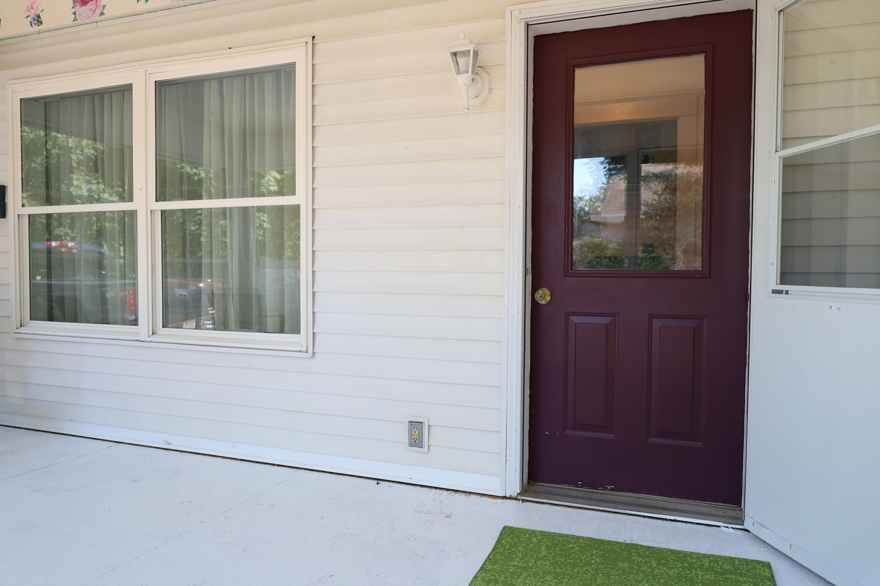 42 Thirteenth Street Bangor ME 04401