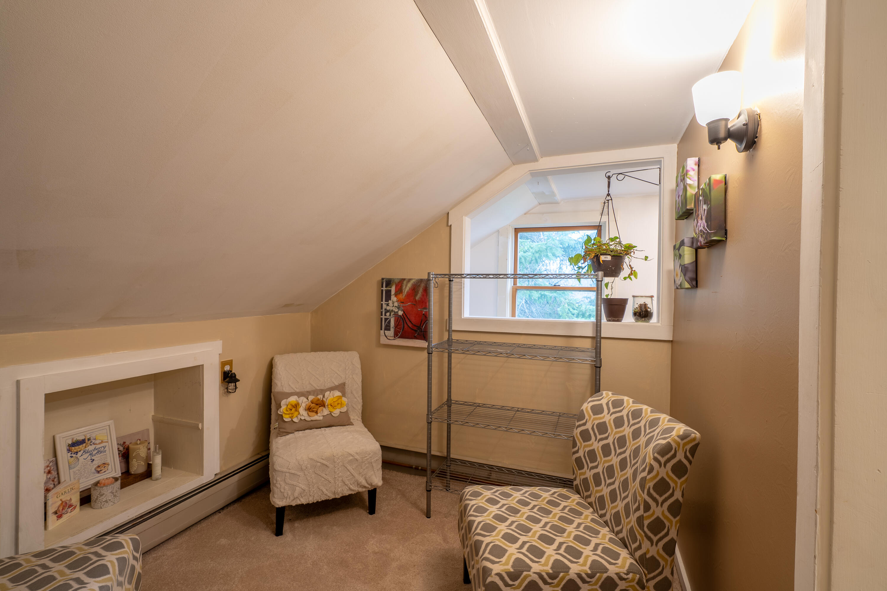 1707 Union Street Bangor ME 04401
