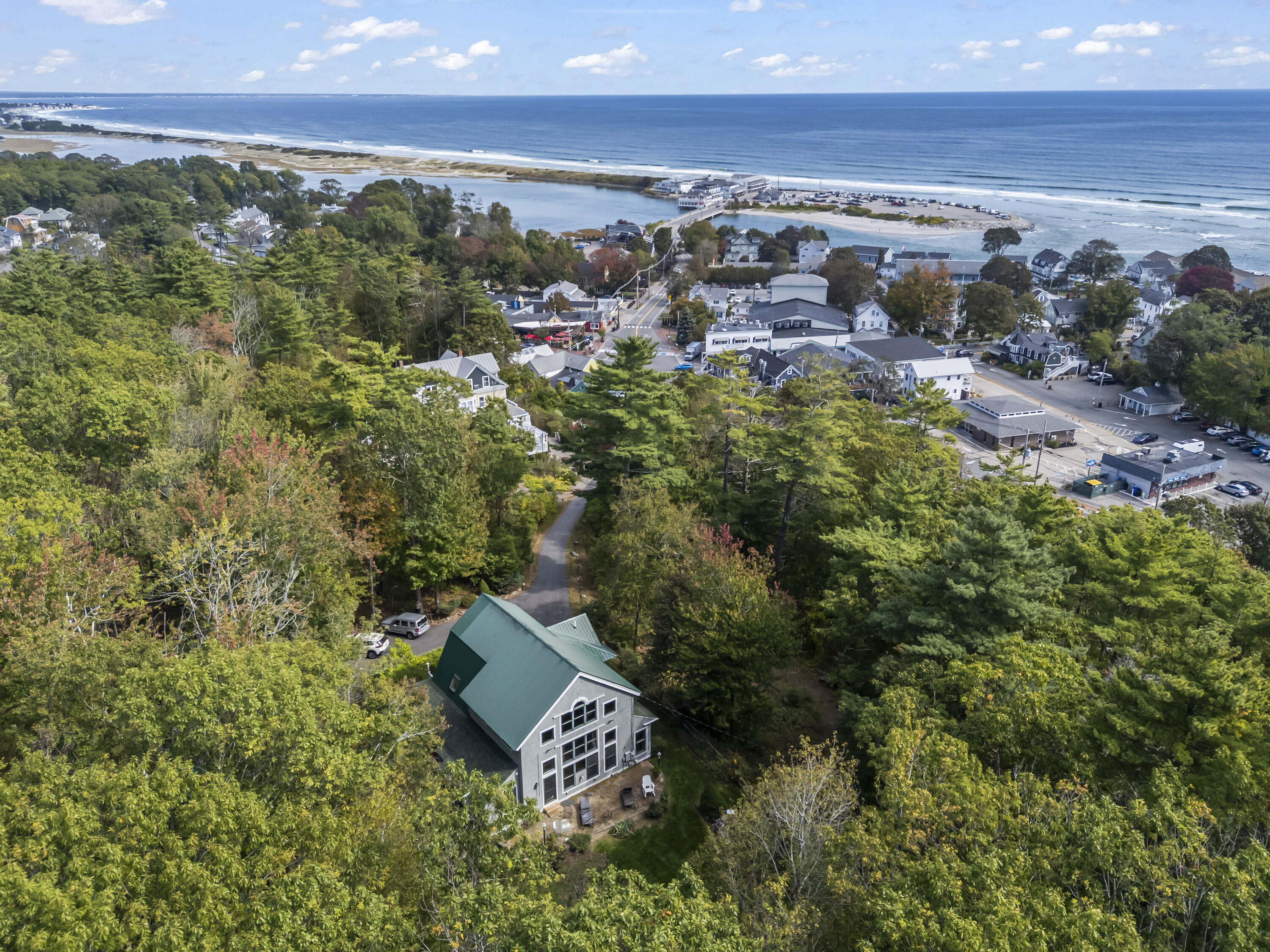 29 Village Square Lane Ogunquit ME 03907