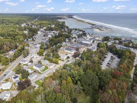 29 Village Square Lane Ogunquit ME 03907