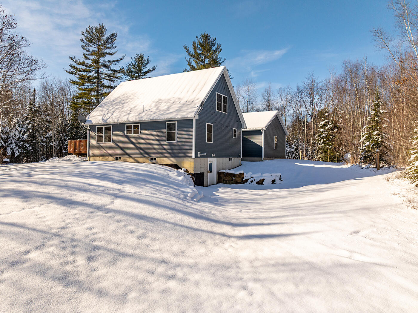 186 Pistols N Petals Road Warren ME 04864