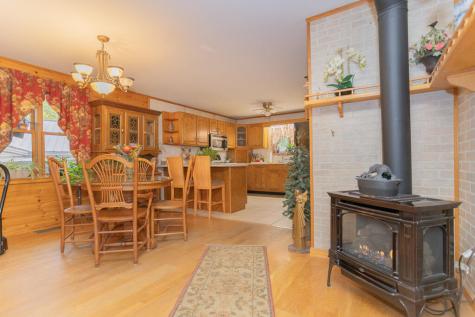 1563 Main Street Dixfield ME 04224