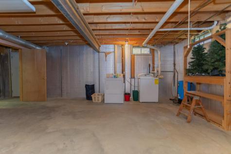 1563 Main Street Dixfield ME 04224