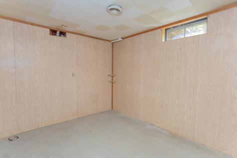 1563 Main Street Dixfield ME 04224