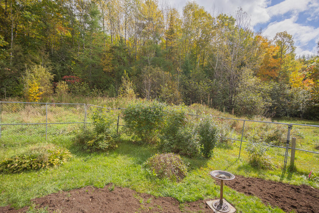 1563 Main Street Dixfield ME 04224