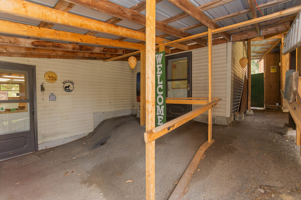 1563 Main Street Dixfield ME 04224