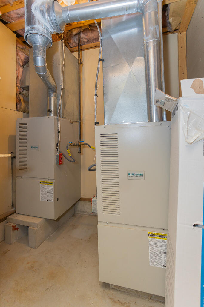 1563 Main Street Dixfield ME 04224