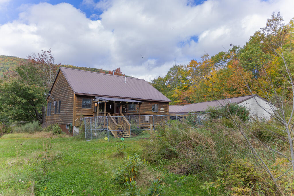 1563 Main Street Dixfield ME 04224