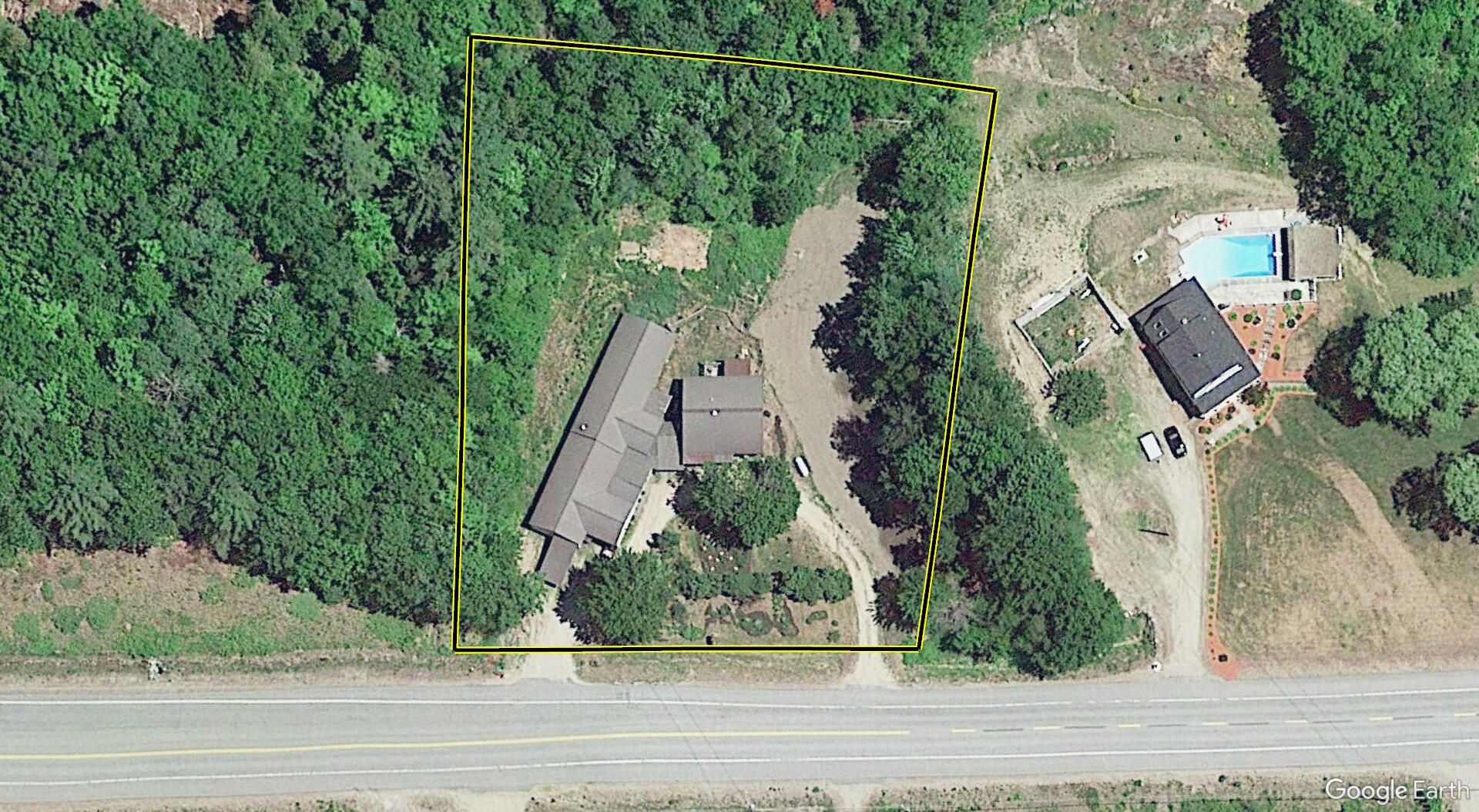 1563 Main Street Dixfield ME 04224