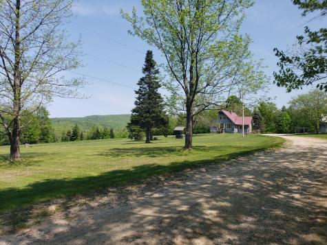 71 Noble Road Oxford ME 04270