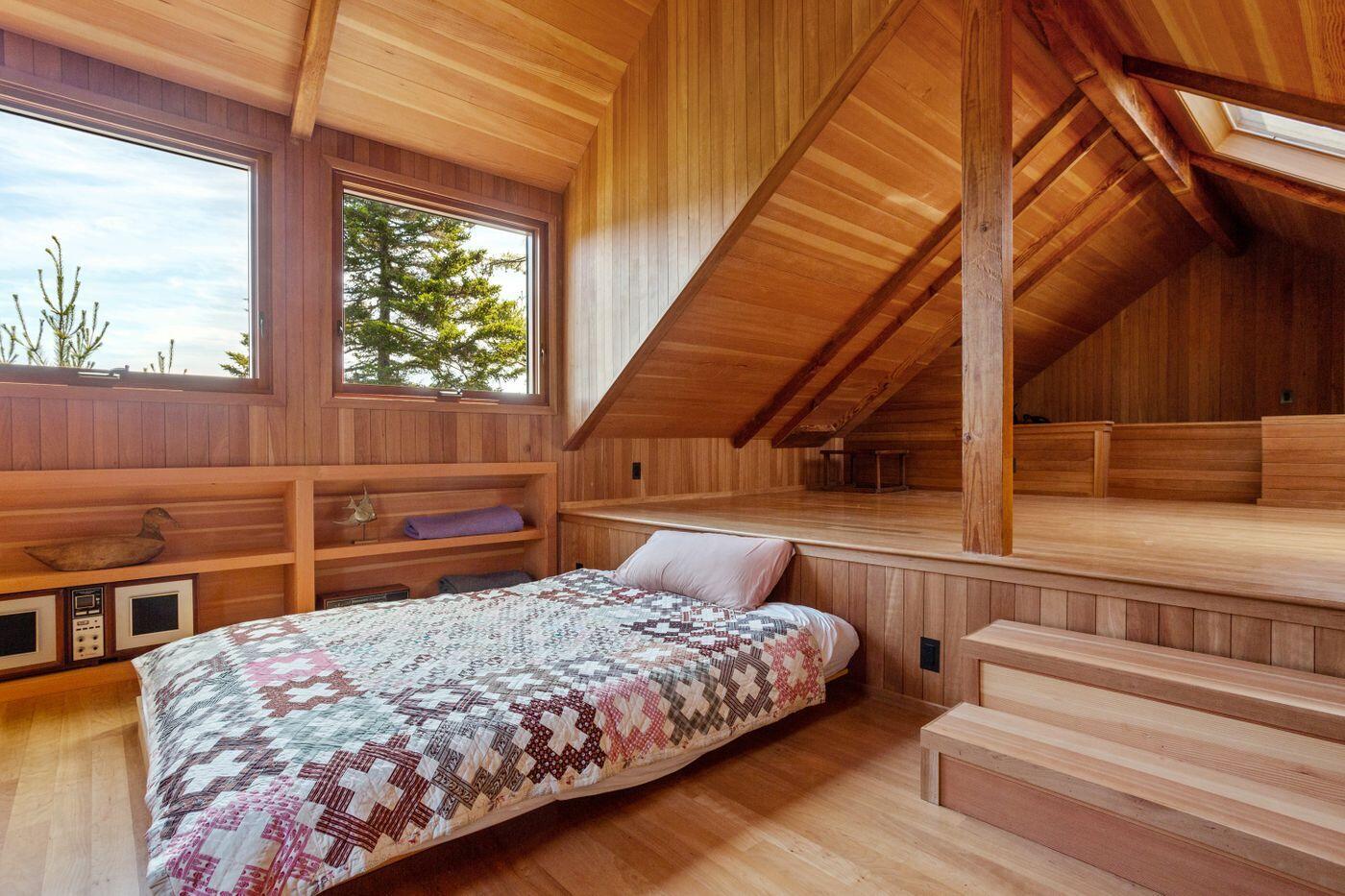 52 Starboard Rock Road Vinalhaven ME 04863