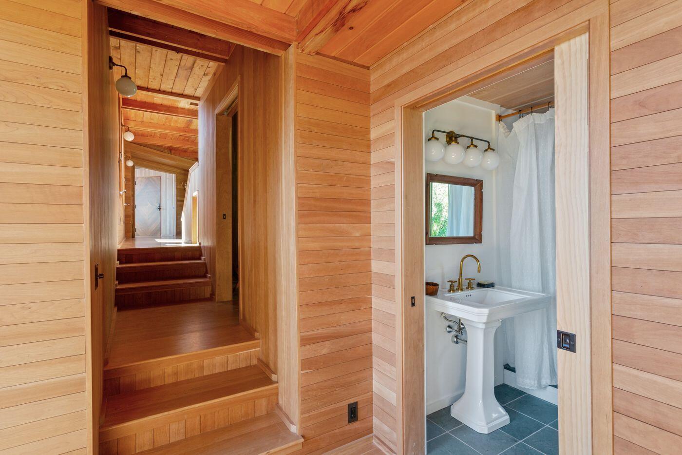 52 Starboard Rock Road Vinalhaven ME 04863