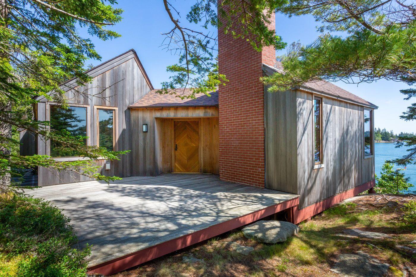 52 Starboard Rock Road Vinalhaven ME 04863
