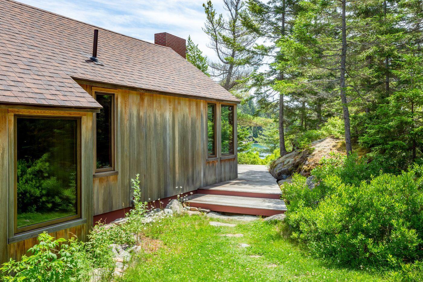 52 Starboard Rock Road Vinalhaven ME 04863