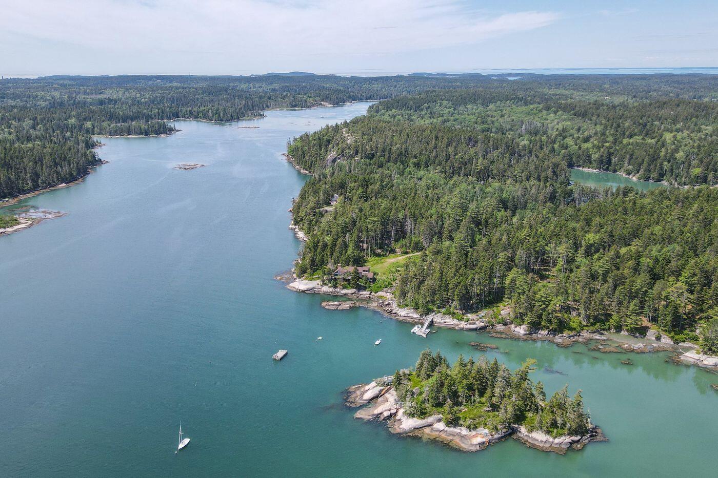 52 Starboard Rock Road Vinalhaven ME 04863