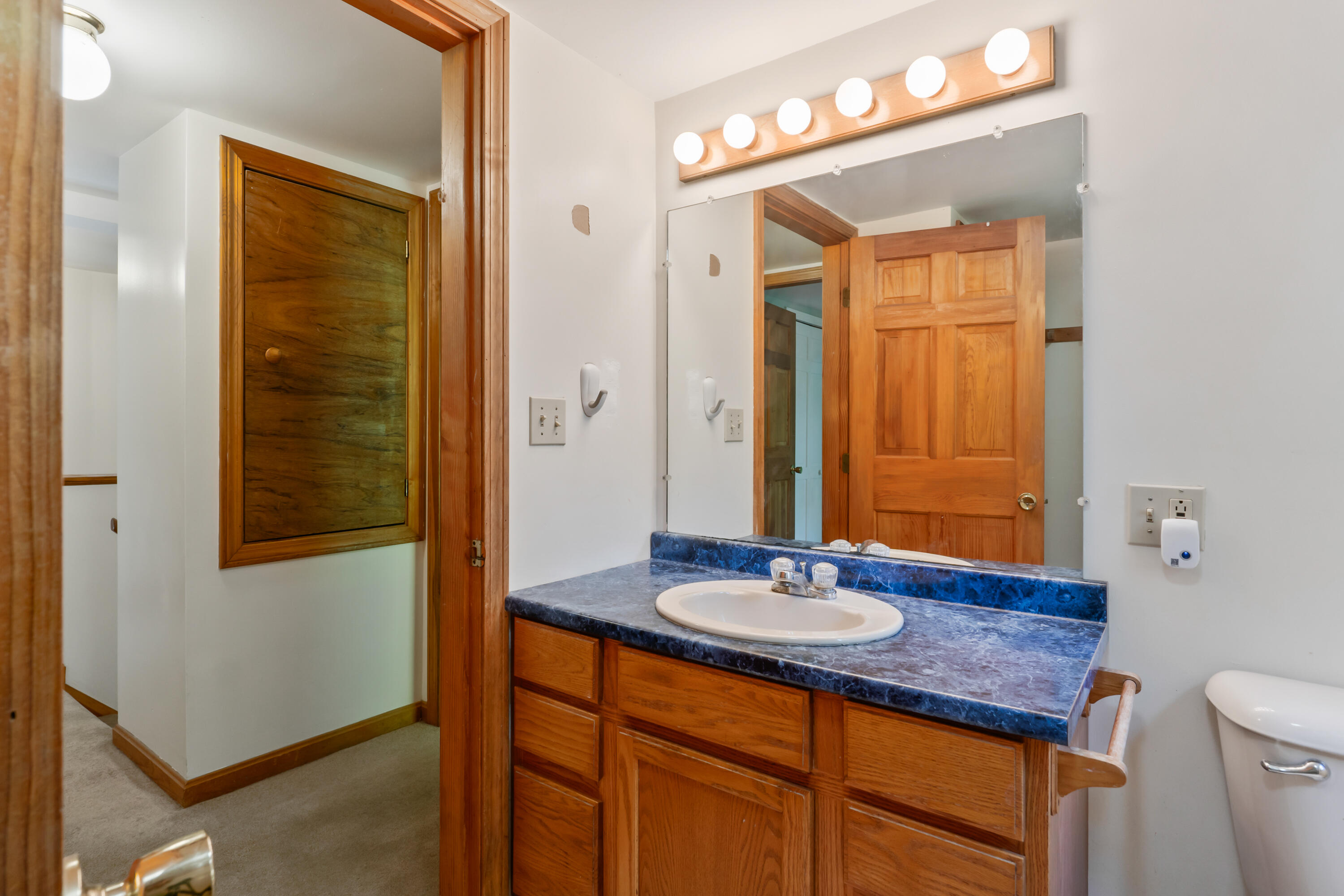 11 Outlet Road Augusta ME 04330