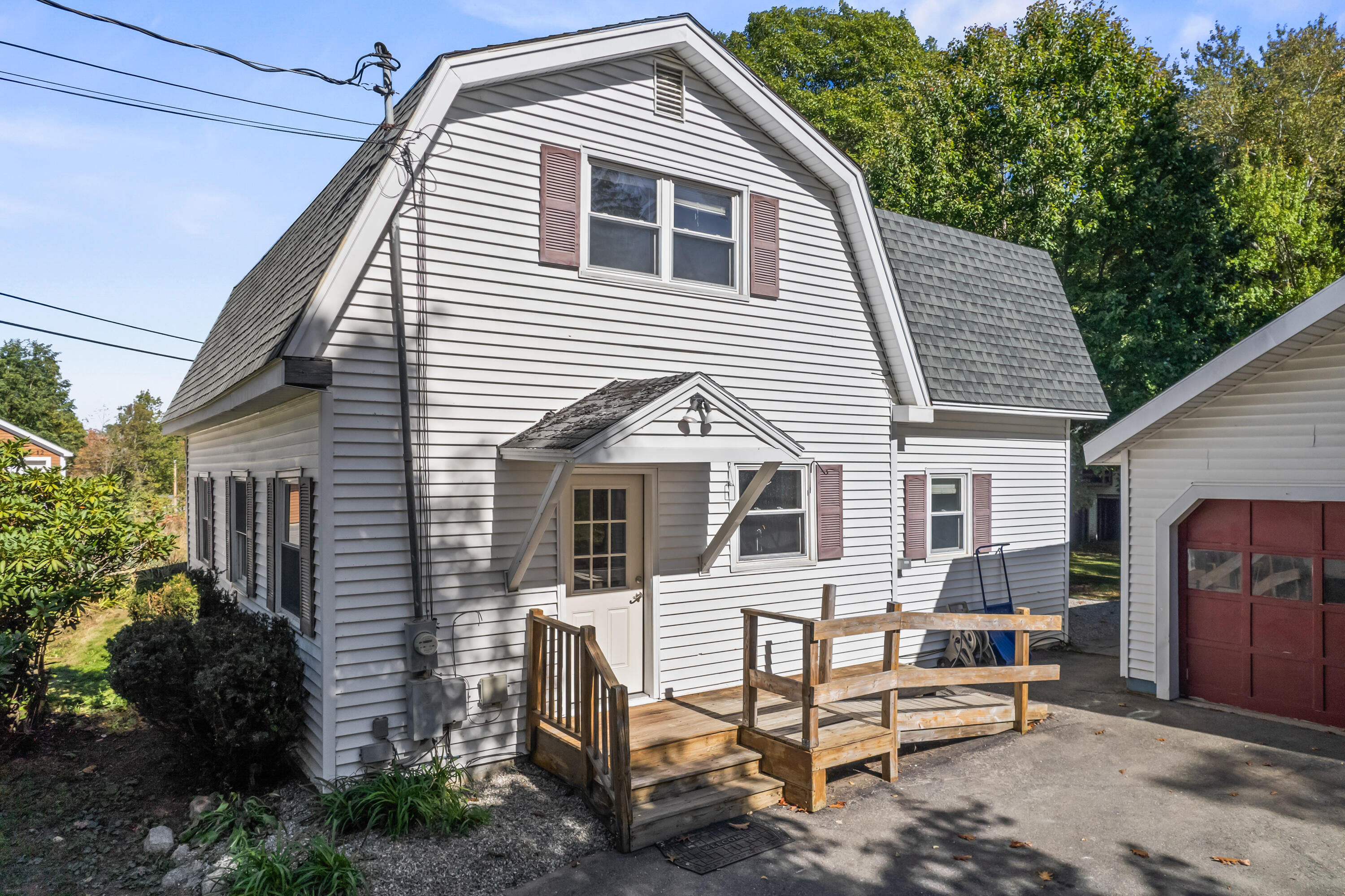 11 Outlet Road Augusta ME 04330