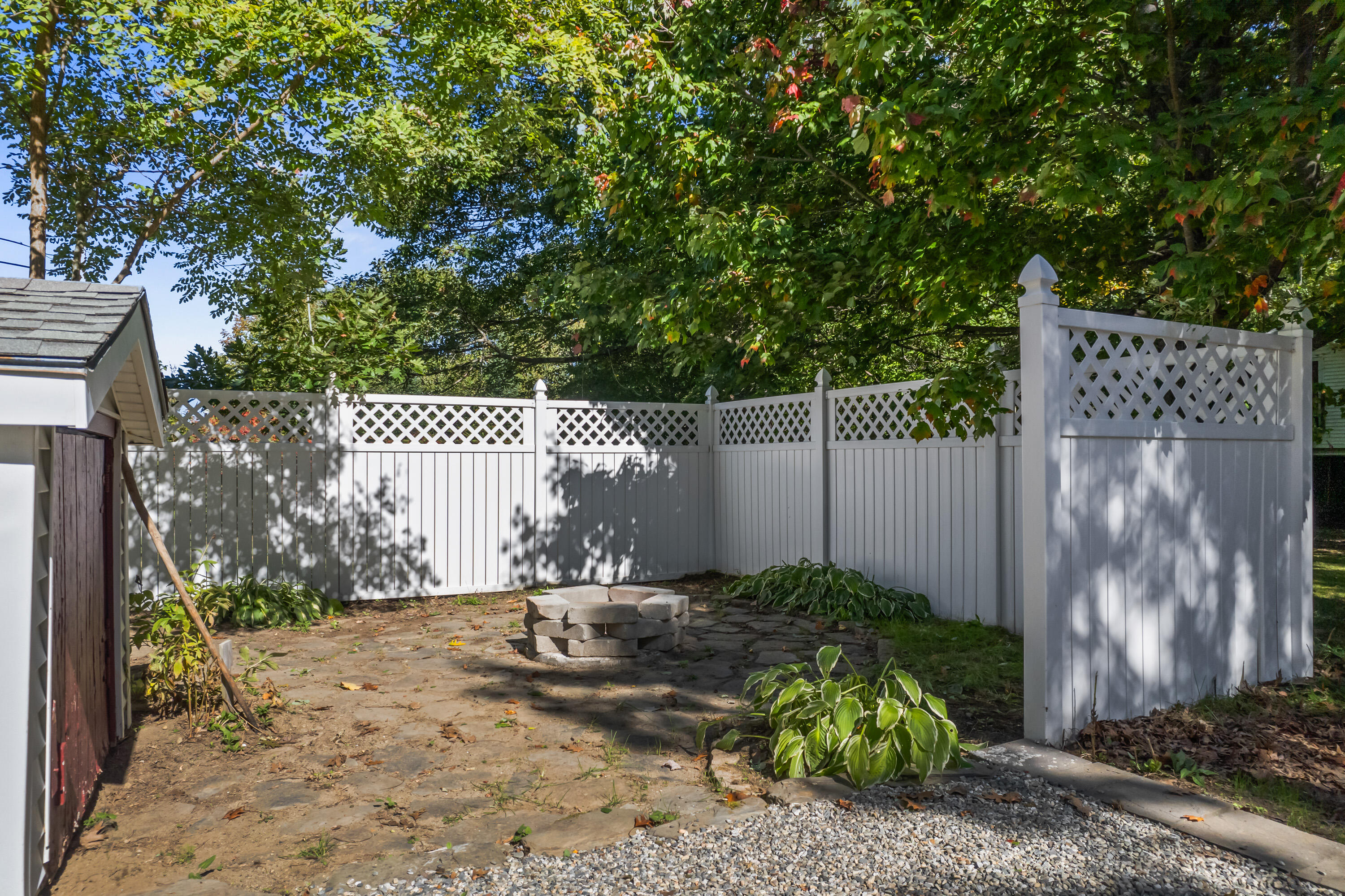 11 Outlet Road Augusta ME 04330