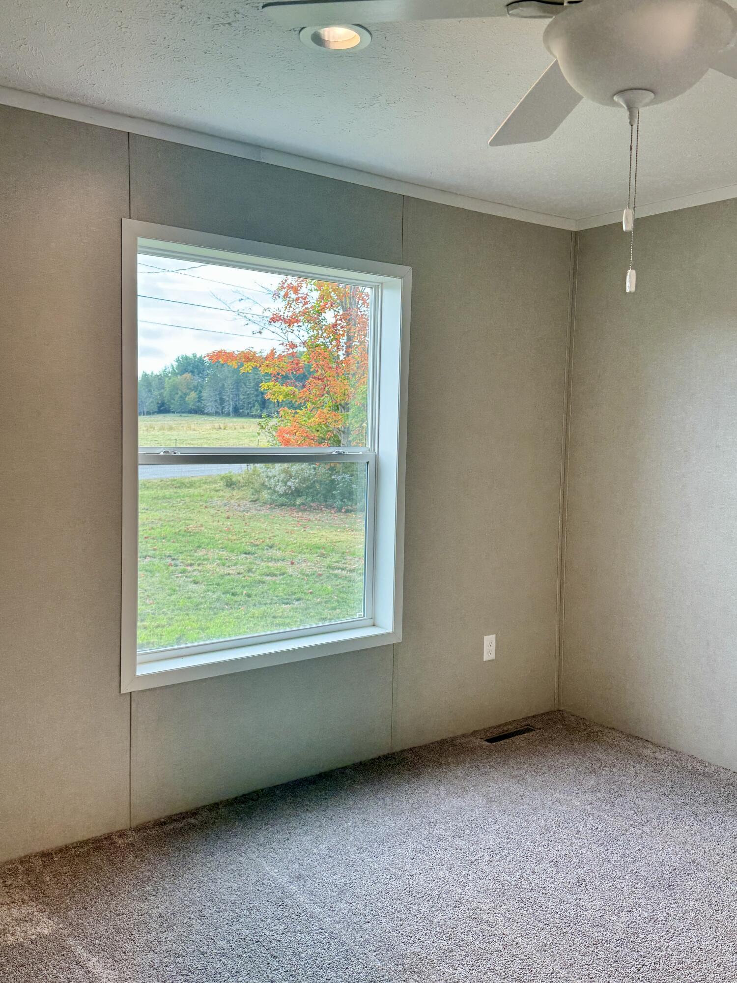 35 Townhouse Road Kenduskeag ME 04450