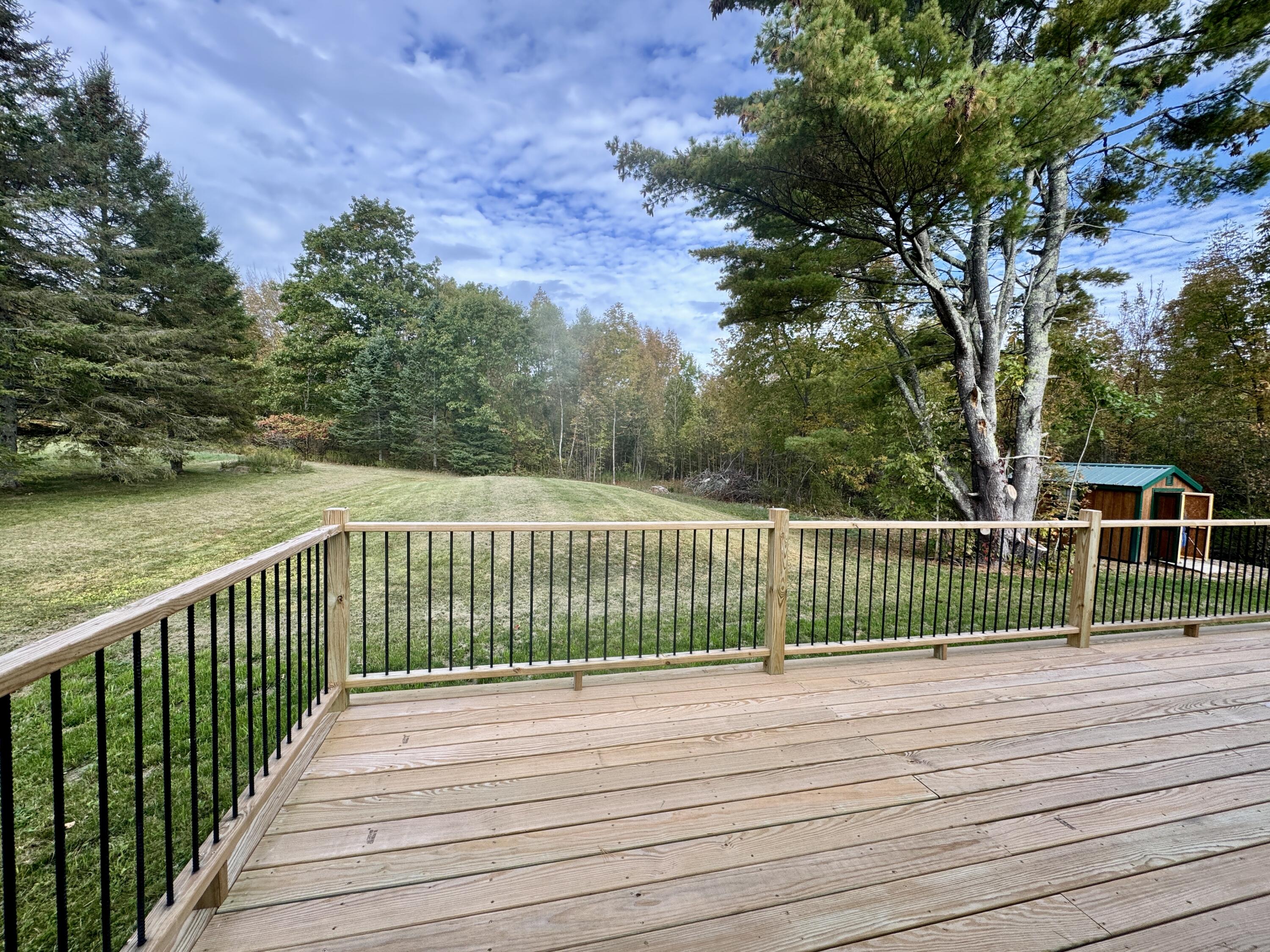 35 Townhouse Road Kenduskeag ME 04450