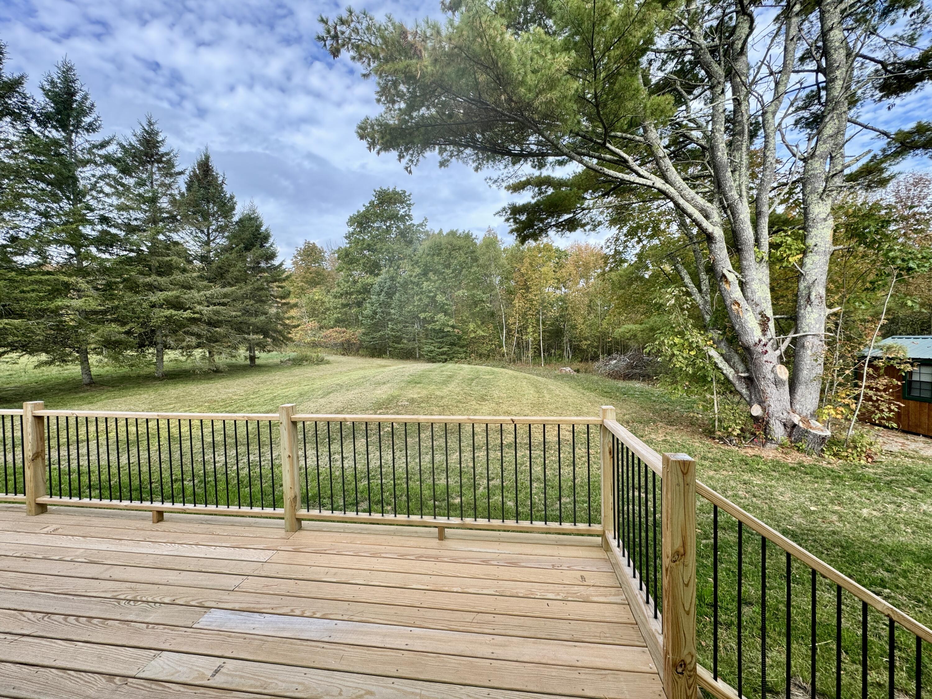 35 Townhouse Road Kenduskeag ME 04450