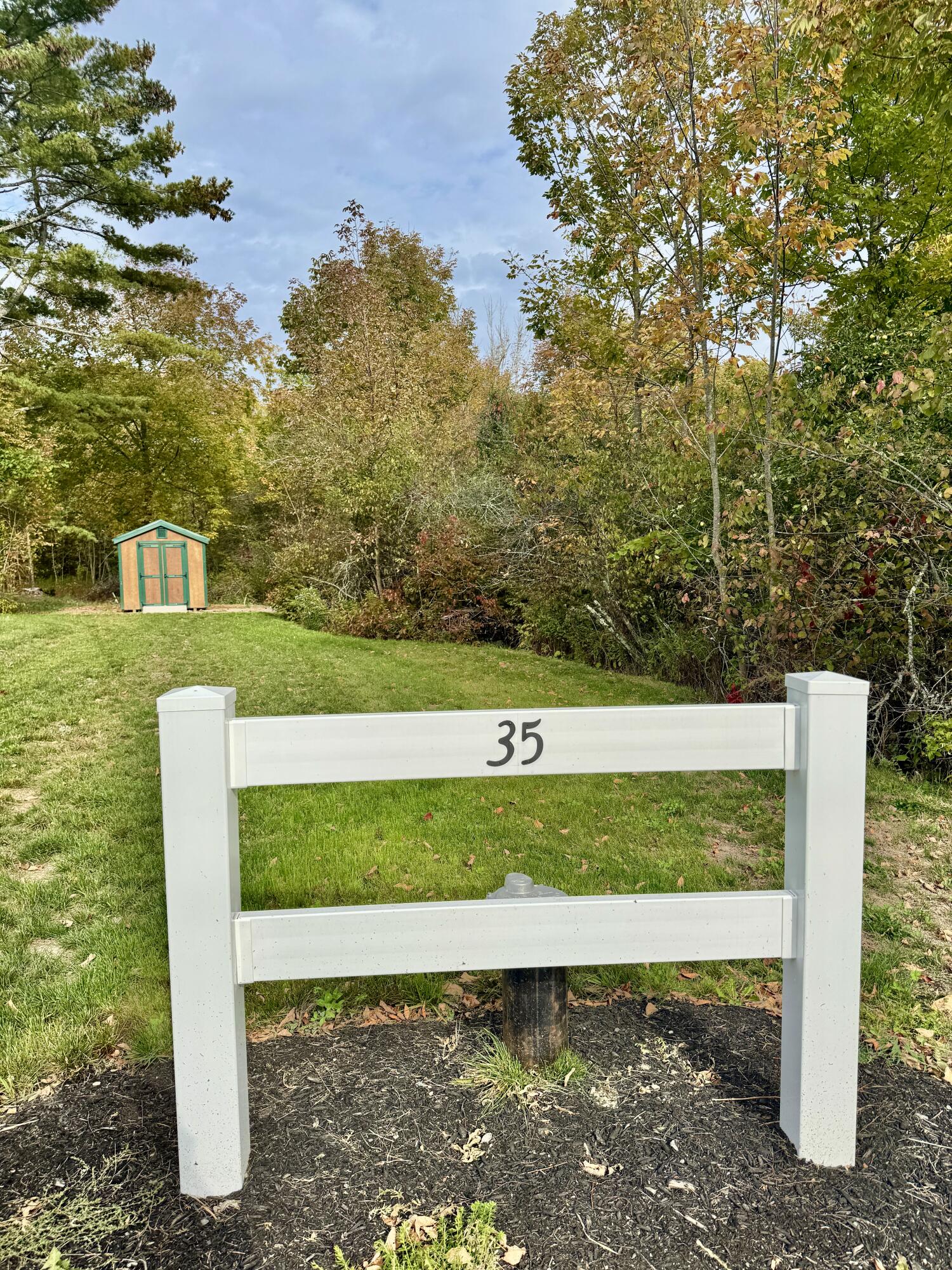 35 Townhouse Road Kenduskeag ME 04450