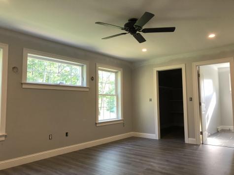 4 Gulliver Drive Sanford ME 04073