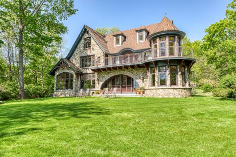 7 Central Landing Road Chebeague Island ME 04017