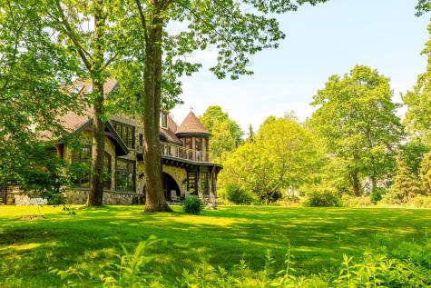 7 Central Landing Road Chebeague Island ME 04017