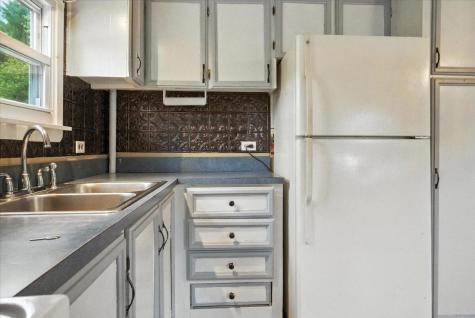 1922 Federal Road Livermore ME 04253