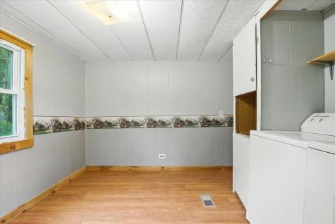 1922 Federal Road Livermore ME 04253