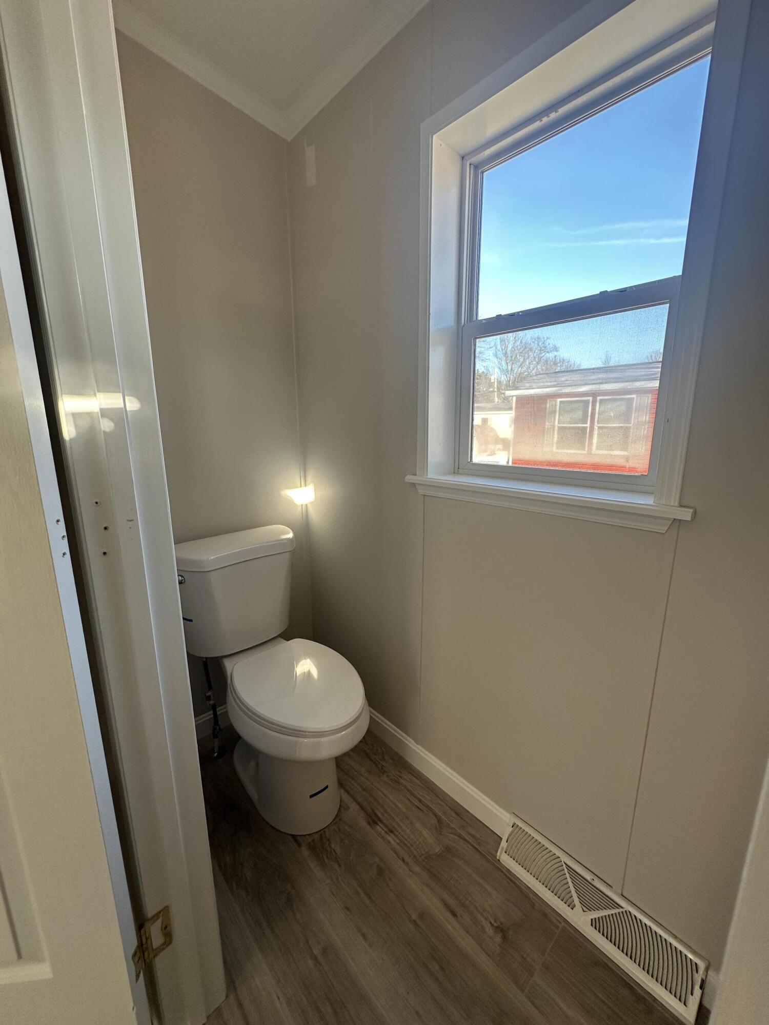 8 Pond Drive Brunswick ME 04011