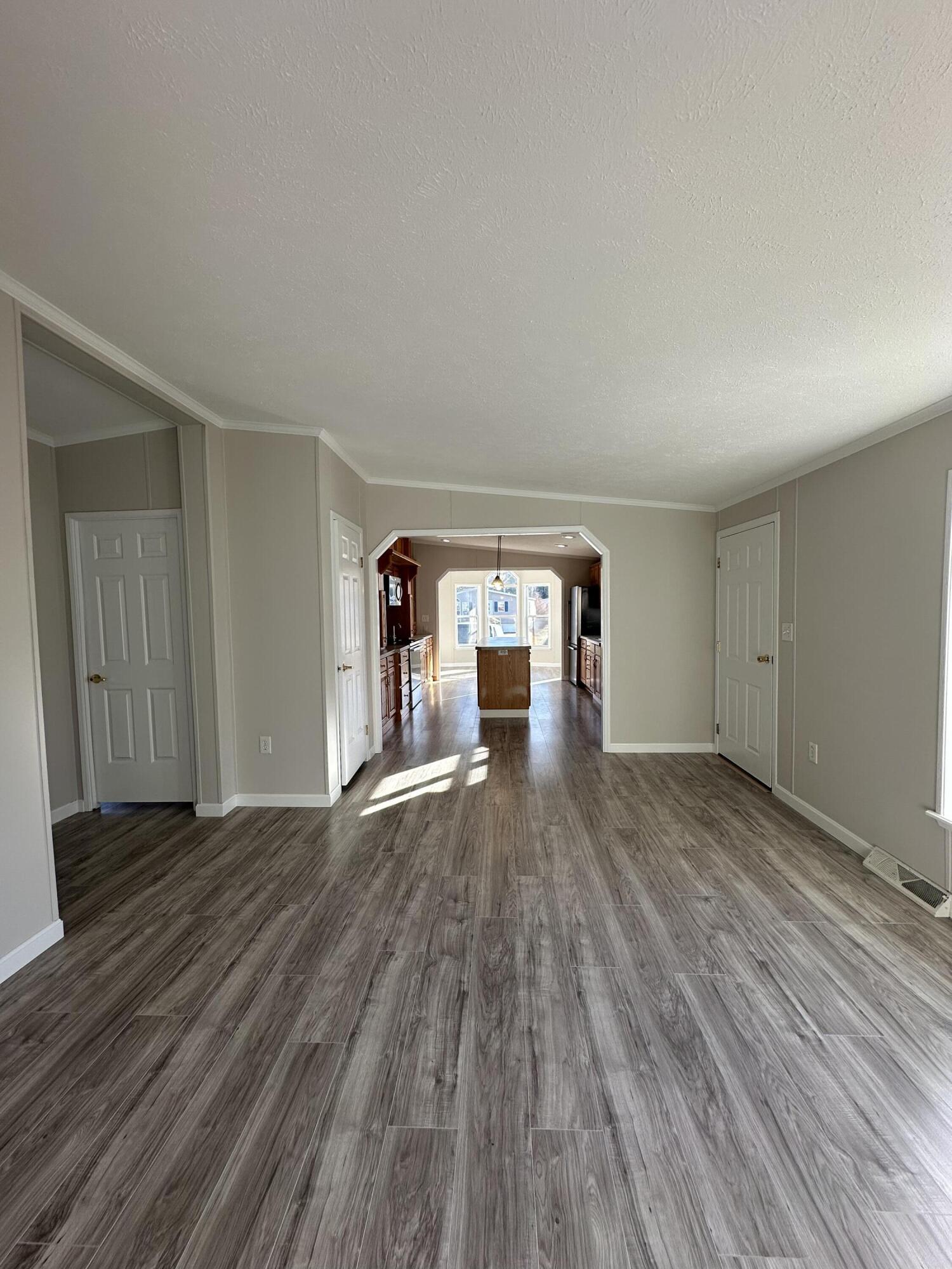 8 Pond Drive Brunswick ME 04011