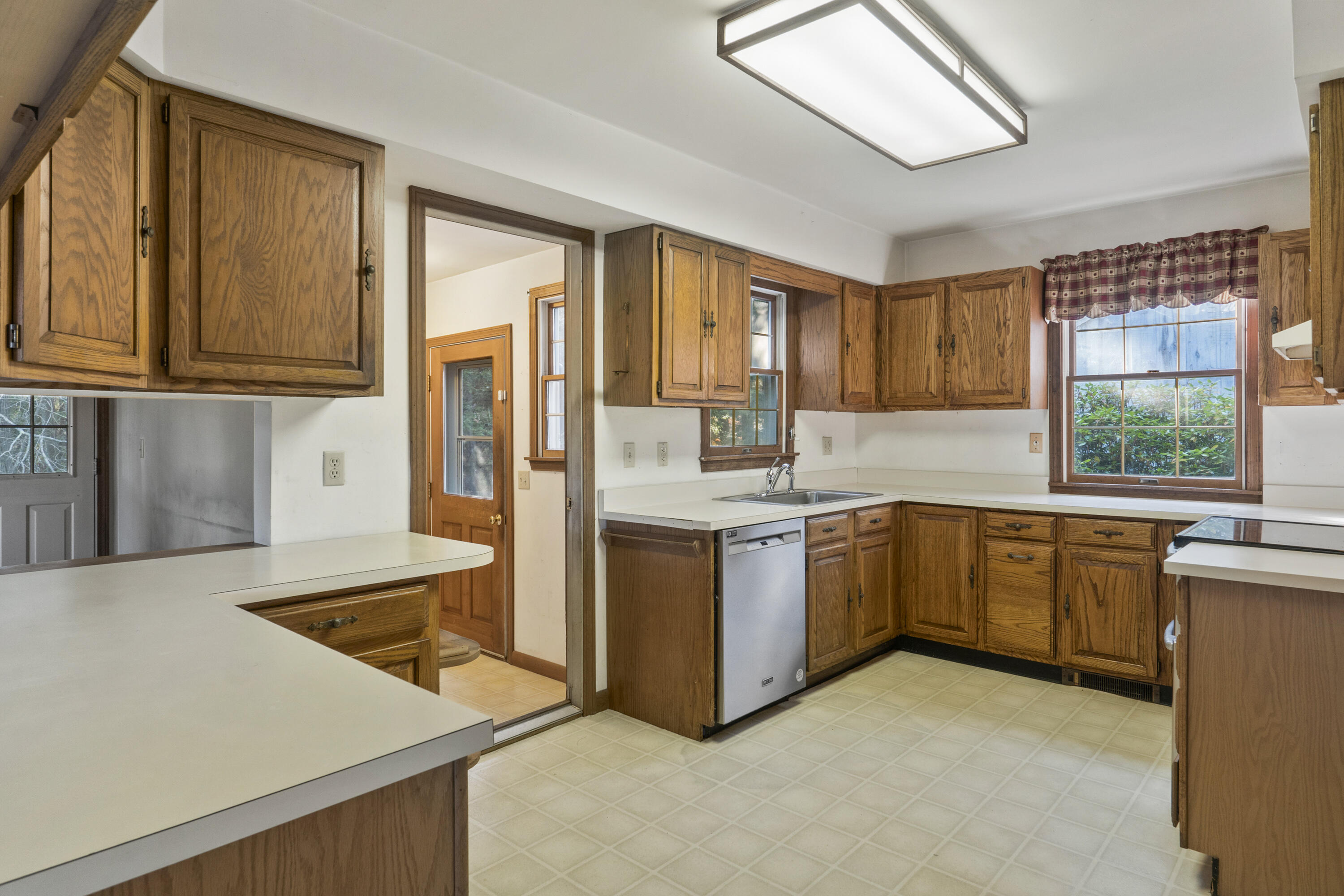 17 Lester Road Westport Island ME 04578