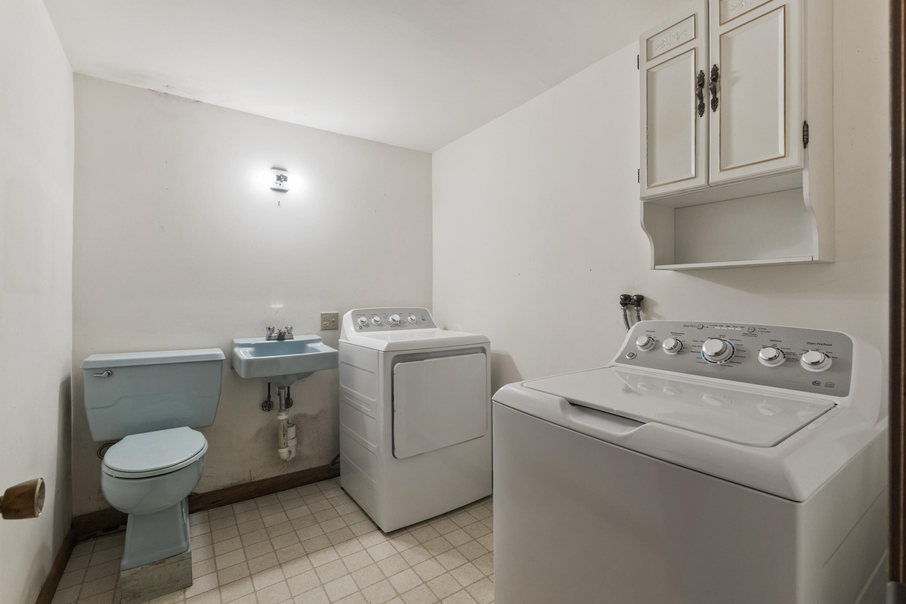 17 Lester Road Westport Island ME 04578