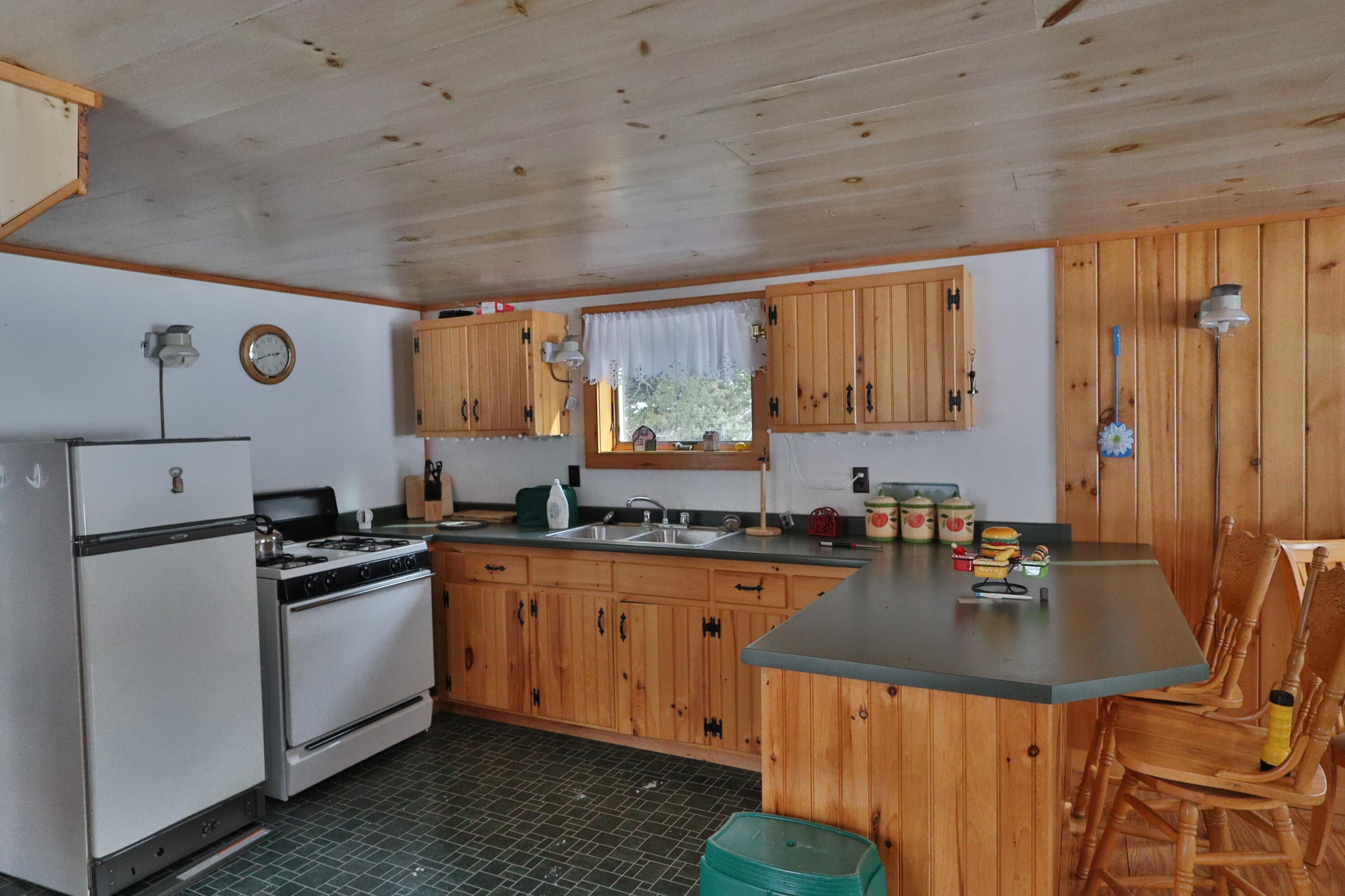 5.2 Lobster Lake Lobster Twp ME 04441