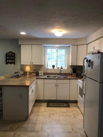 36 Mcgill Fern Road Standish ME 04084
