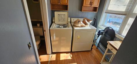 8 Court Street Vassalboro ME 04989